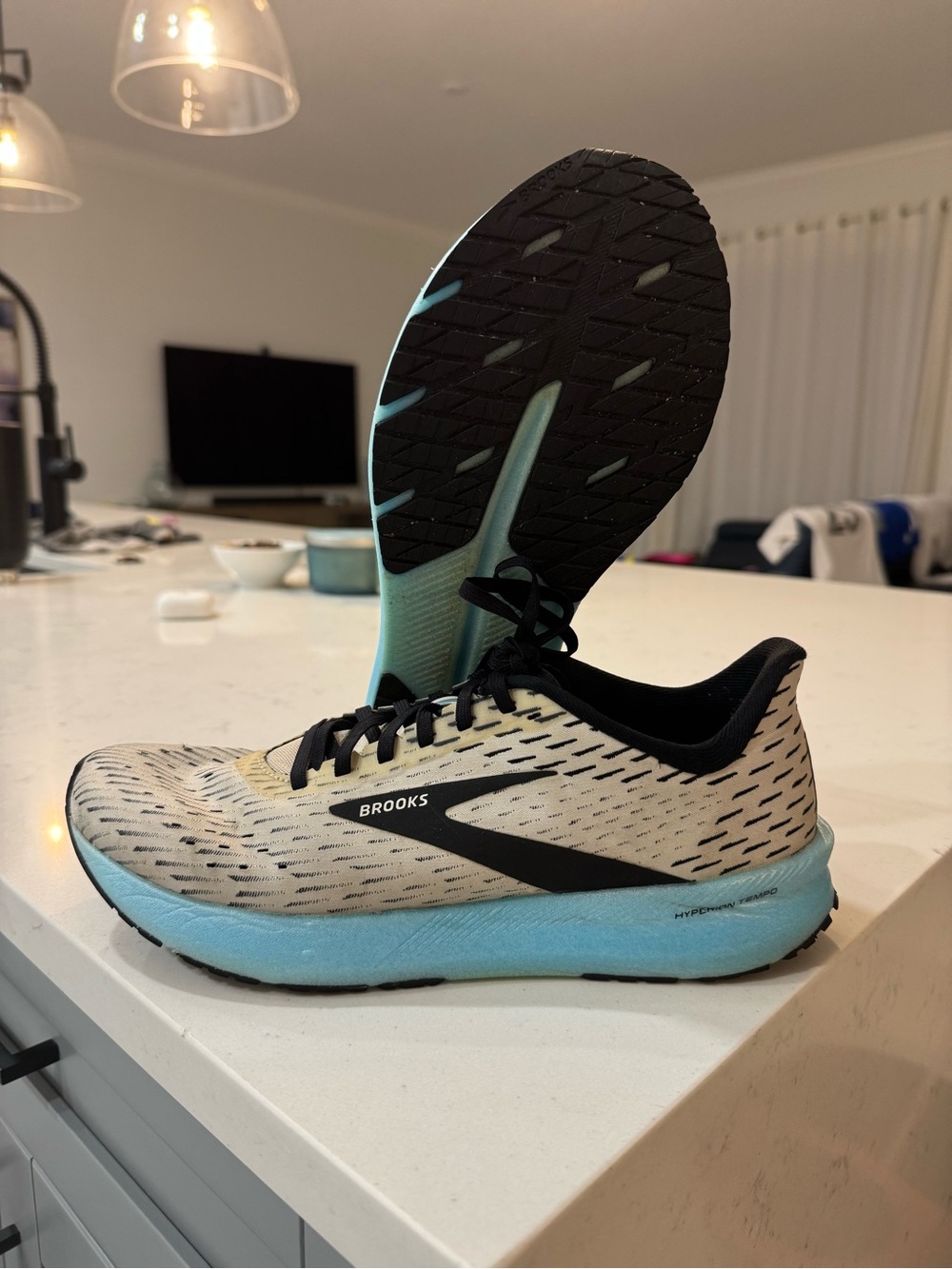 Brooks Hyperion Running Shoes Sneakers - Men’s size 10.5 -